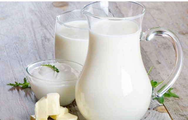 uống sữa không đường có giảm cân không